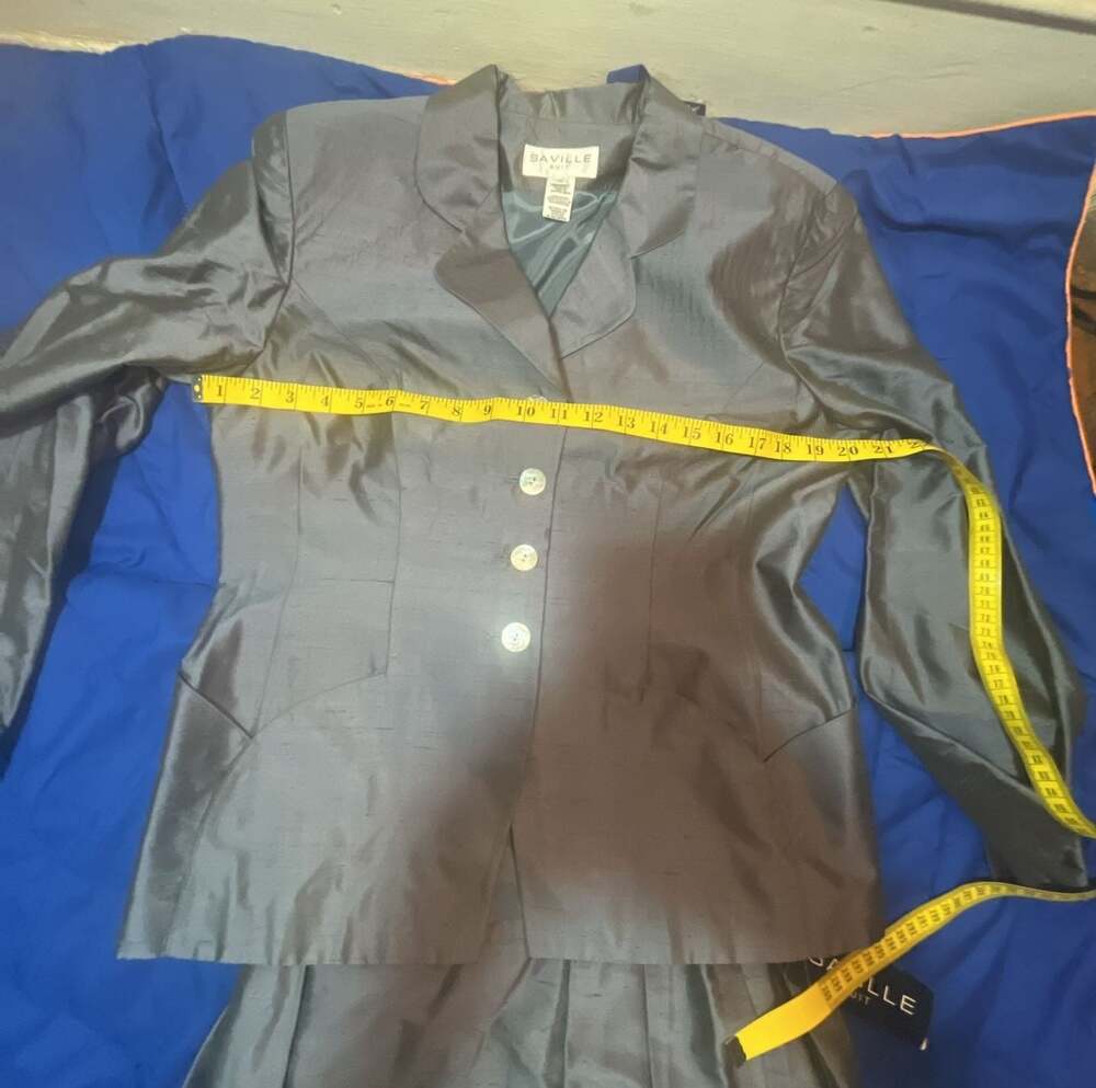 Saville Suit Women's 100% Silk Gray Skirt Suit Set Size 12 - Picture 6 of 16